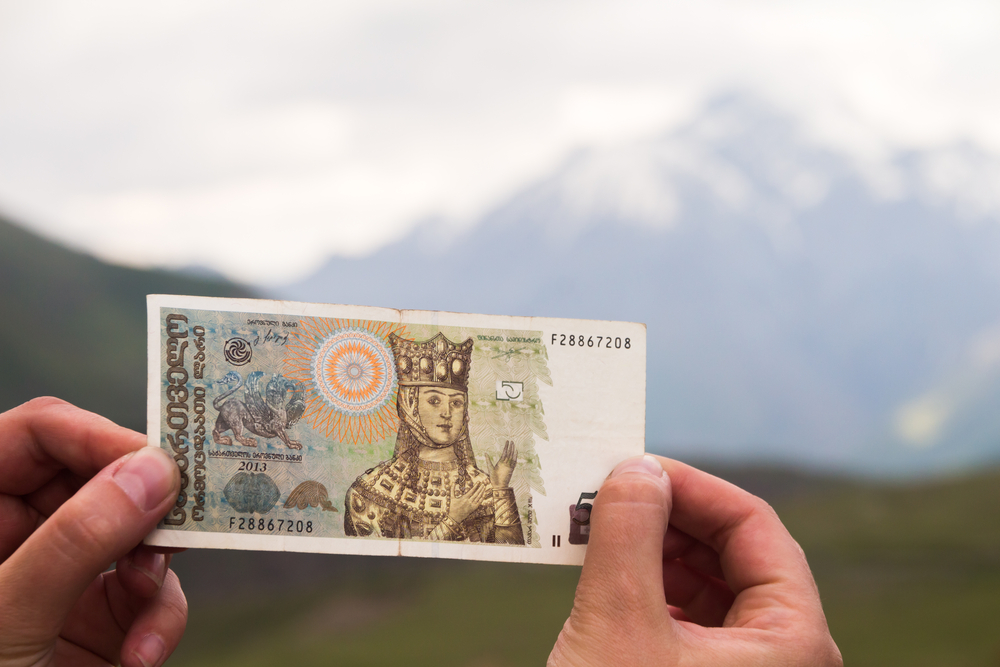 обмен валюта в грузии